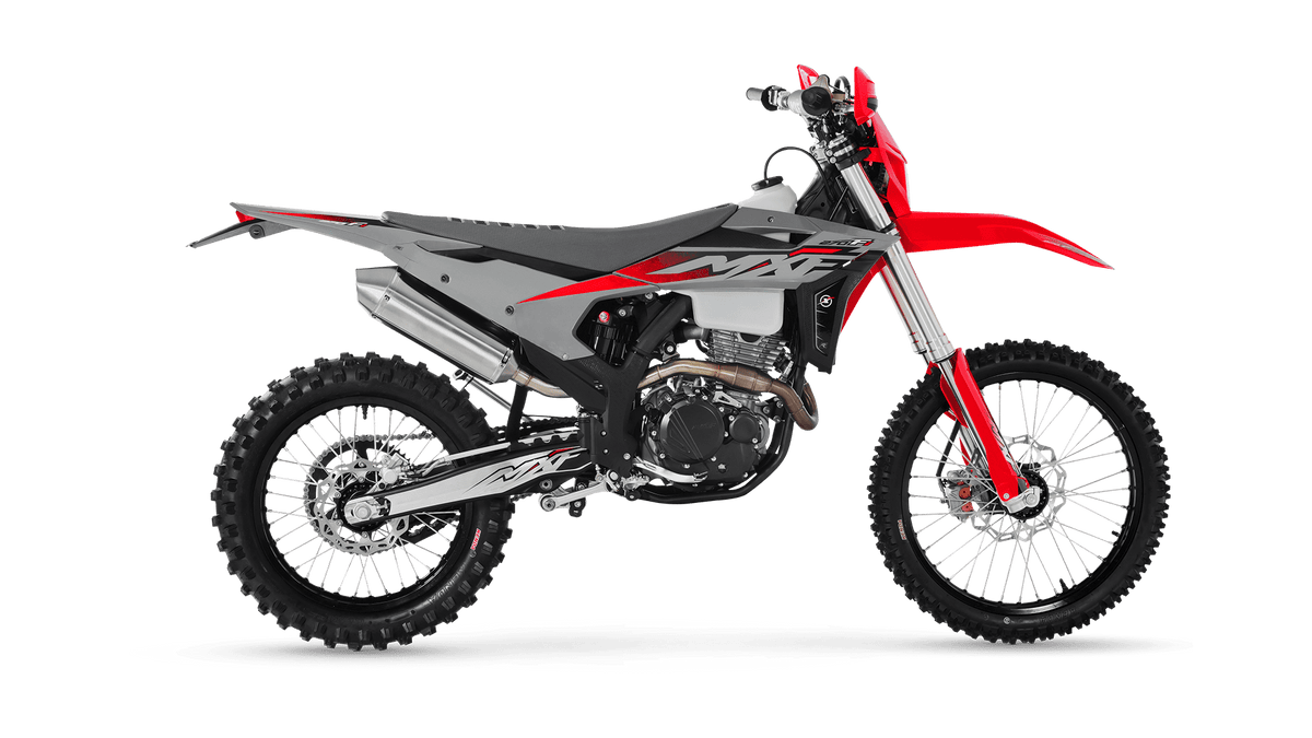 Performance - MXF 270 FI